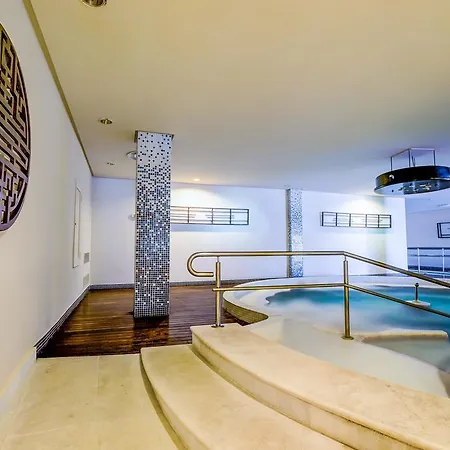 Hotell Sbh Palace Thalasso & 4*